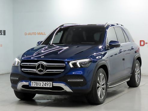 Mercedes-Benz GLE-Class GLE300d 4MATIC — пробег 88 373 км — фото 1 из 5