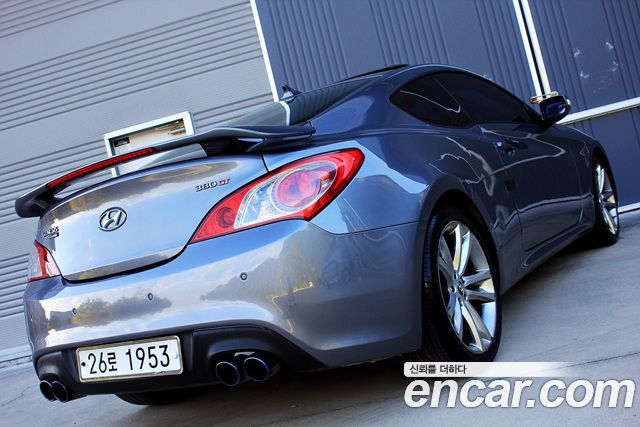 Hyundai Genesis из Кореи Encar