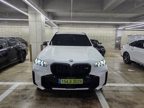BMW X5 M60i — пробег 6 104 км — фото 3 из 5