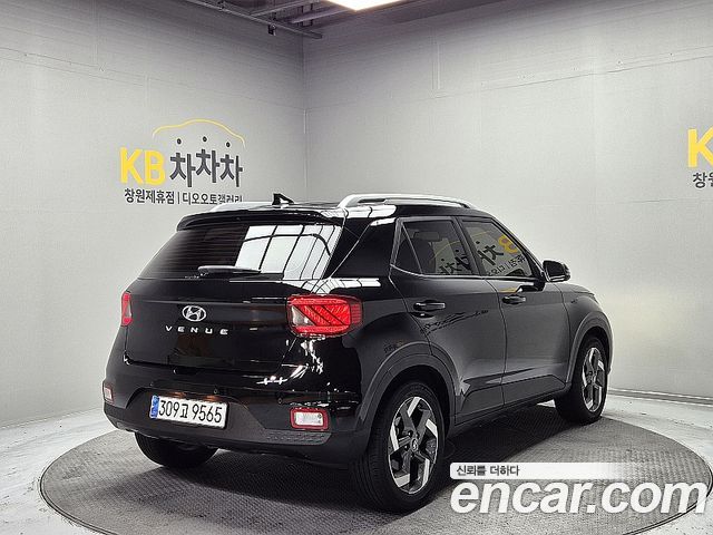 Hyundai Venue 1.6 Flux — пробег 45 758 км — фото 2 из 5