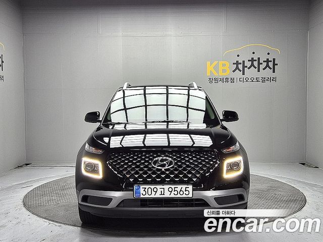 Hyundai Venue 1.6 Flux — пробег 45 758 км — фото 3 из 5