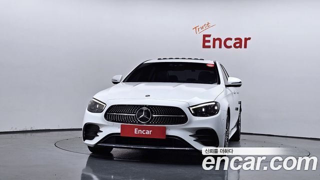 Mercedes-Benz E-Class E220d 4MATIC AMG Line — пробег 75 571 км — фото 3 из 5