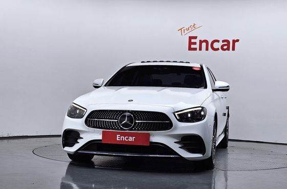 Mercedes-Benz E-Class E220d 4MATIC AMG Line — пробег 75 571 км — фото 3 из 5