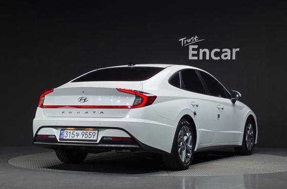 Hyundai Sonata 2.0 LPG Premium Plus — пробег 127 295 км — фото 2 из 5
