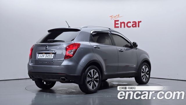 Ssangyong KORANDO 2.0 CVT 4WD Deluxe — пробег 109 665 км — фото 2 из 5