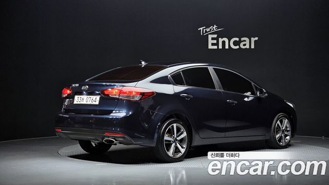 Kia K3 из Кореи Encar