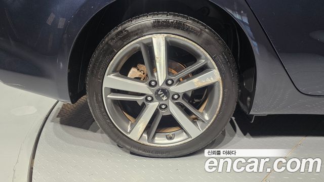 Kia K3 из Кореи Encar