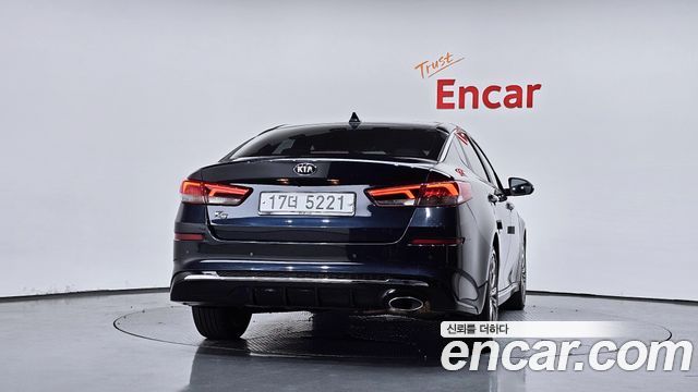Kia K5 из Кореи Encar