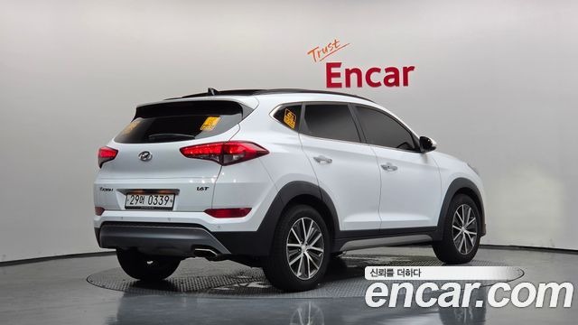 Hyundai Tucson из Кореи Encar