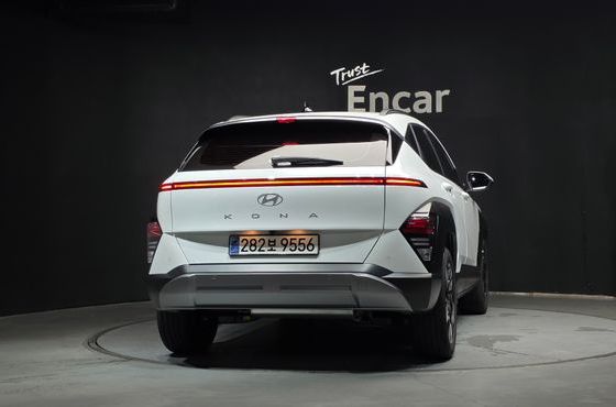 Hyundai Kona Inspiration — пробег 12 101 км — фото 4 из 5