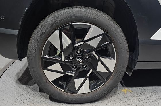 Hyundai Kona Inspiration — пробег 12 101 км — фото 5 из 5
