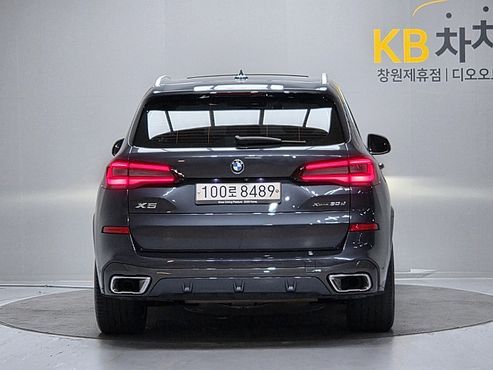 BMW X5 xDrive 30d M Sport — пробег 140 843 км — фото 4 из 5