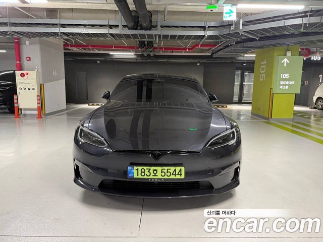 Tesla Model S AWD — пробег 2 355 км — фото 1 из 5