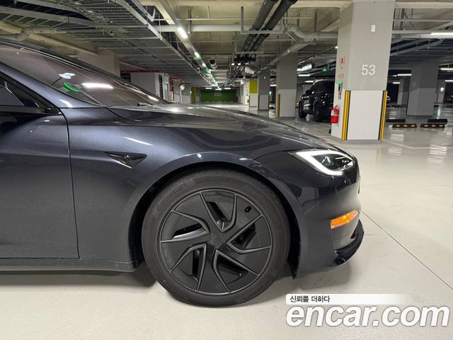 Tesla Model S AWD — пробег 2 355 км — фото 5 из 5
