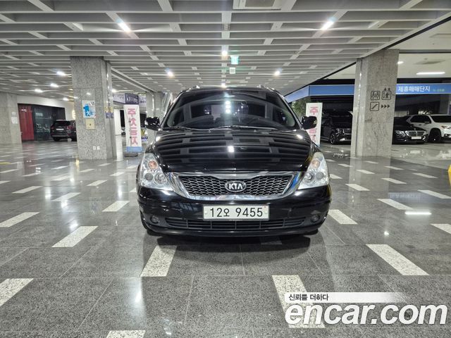 Kia Carnival New Carnival Limousine President — пробег 167 751 км — фото 1 из 5