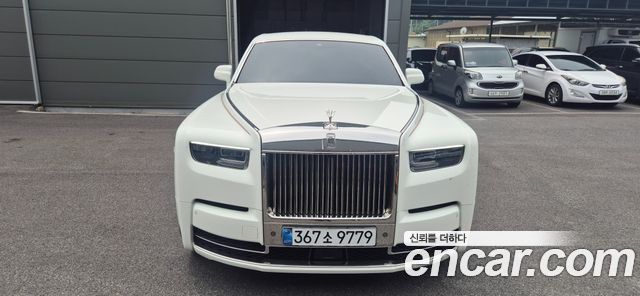 Rolls-Royce Phantom 6.7 V12 — пробег 5 080 км — фото 5 из 5