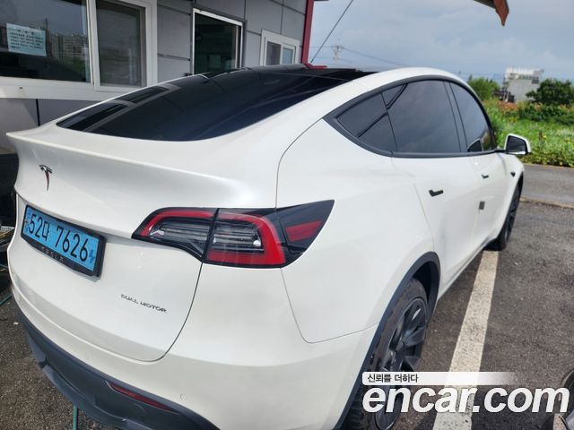 Tesla Model Y Long Range AWD — пробег 158 020 км — фото 4 из 5