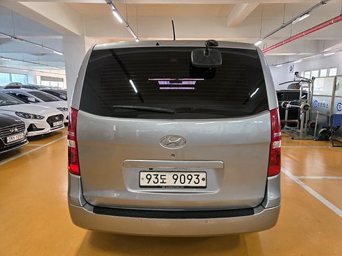 Hyundai Starex 5-Seater VAN Smart — пробег 149 685 км — фото 3 из 5