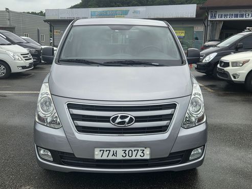 Hyundai Starex 12-Seater Wagon Modern — пробег 126 379 км — фото 1 из 5