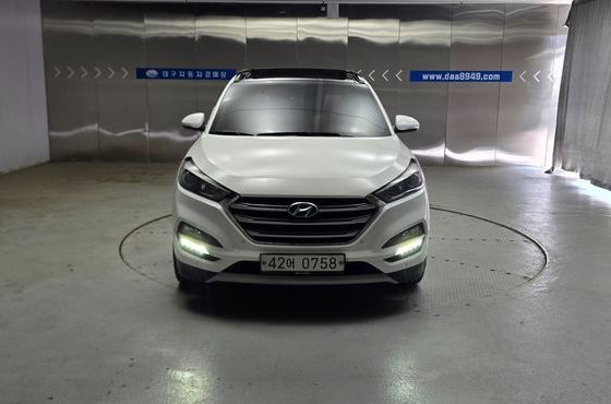 Hyundai Tucson Diesel 2.0 2WD Premium — пробег 83 682 км — фото 2 из 5