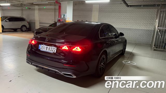Mercedes-Benz E-Class E300 4MATIC AMG Line — пробег 20 000 км — фото 4 из 5
