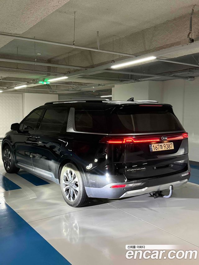 Kia Carnival Diesel 9-Seater Signature — пробег 116 000 км — фото 4 из 5