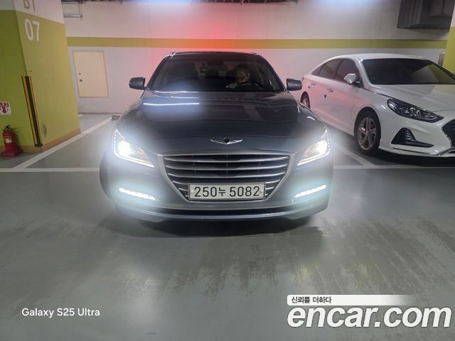 Hyundai Genesis из Кореи Encar