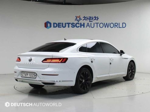 Volkswagen Arteon 2.0 TDI Prestige — пробег 148 468 км — фото 2 из 5