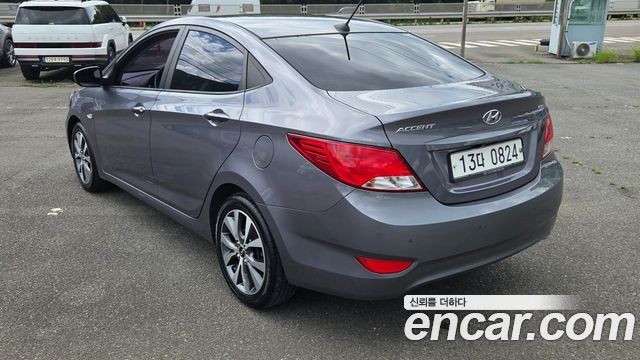 Hyundai Accent 1.4 VVT Style — пробег 124 006 км — фото 2 из 5
