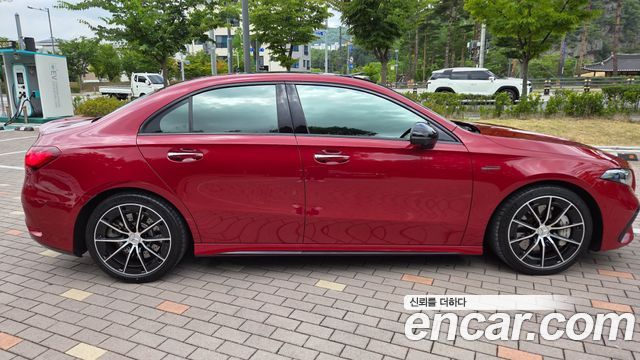 Mercedes-Benz A-Class AMG A35 S AMG 4MATIC Sedan — пробег 20 000 км — фото 5 из 5