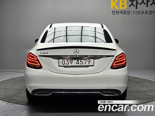 Mercedes-Benz C-Class из Кореи Encar