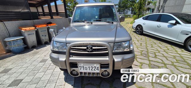Hyundai Galloper 9-Seater V6 LPG — пробег 270 000 км — фото 3 из 5