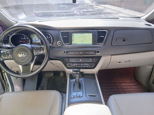 Kia Carnival 11-seater Luxury — пробег 163 000 км — фото 5 из 5