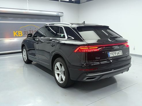 Audi Q8 45 TDI Quattro Premium — пробег 57 310 км — фото 5 из 5