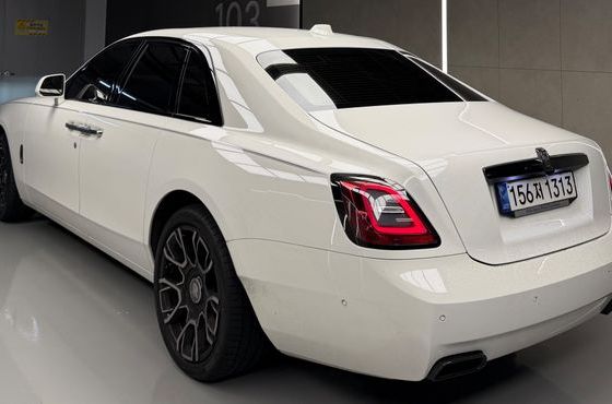 Rolls-Royce Ghost 6.7 V12 Black Badge — пробег 28 000 км — фото 5 из 5