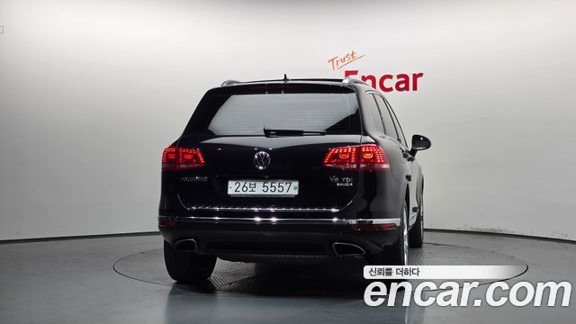 Volkswagen Touareg из Кореи Encar