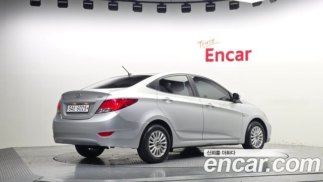 Hyundai Accent Diesel 1.6 VGT Smart — пробег 109 707 км — фото 2 из 5