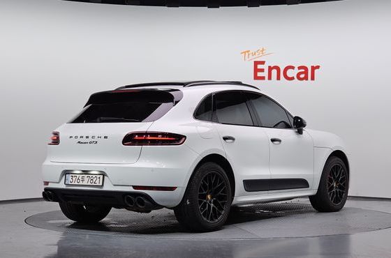 Porsche Macan 3.0 GTS 95B — пробег 108 711 км — фото 2 из 5