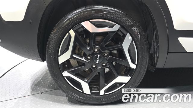 Kia Seltos из Кореи Encar