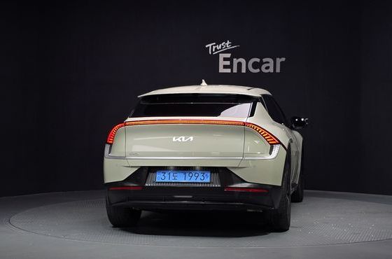 Kia EV6 Standard Air — пробег 24 304 км — фото 4 из 5