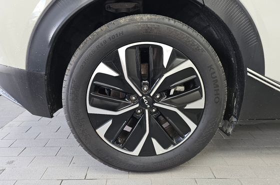 Kia EV6 Standard Air — пробег 24 304 км — фото 5 из 5