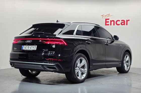 Audi Q8 45 TDI Quattro Premium — пробег 60 881 км — фото 2 из 5