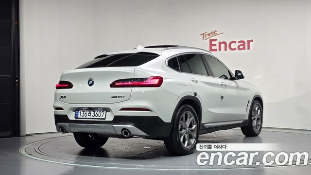 BMW X4 xDrive20d xLine — пробег 83 571 км — фото 2 из 5