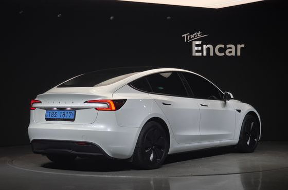 Tesla Model 3 RWD — пробег 11 037 км — фото 2 из 5
