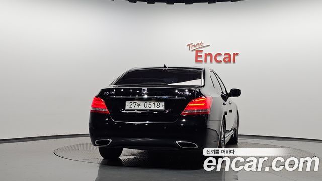 Hyundai Equus из Кореи Encar