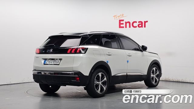Peugeot 3008 1.2 Pure Tech Allure — пробег 37 768 км — фото 2 из 5