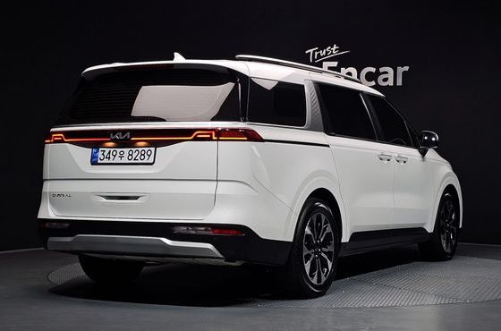 Kia Carnival Diesel 9-Seater Prestige — пробег 90 736 км — фото 2 из 5