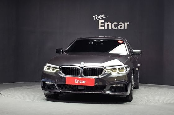 BMW 5-Series 530e M Sport — пробег 48 421 км — фото 3 из 5