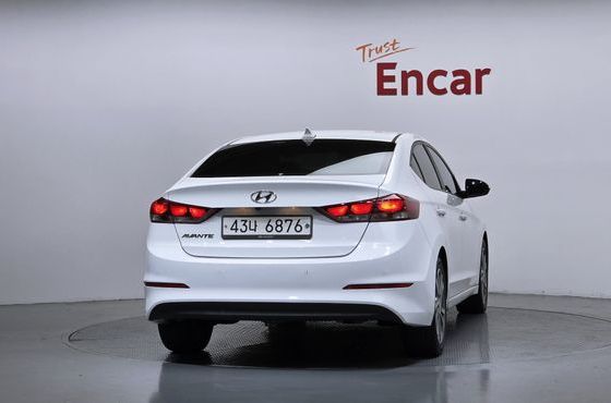 Hyundai AVANTE 1.6 GDI Value Plus — пробег 57 637 км — фото 4 из 5
