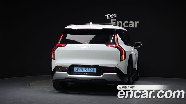 Kia EV9 из Кореи Encar